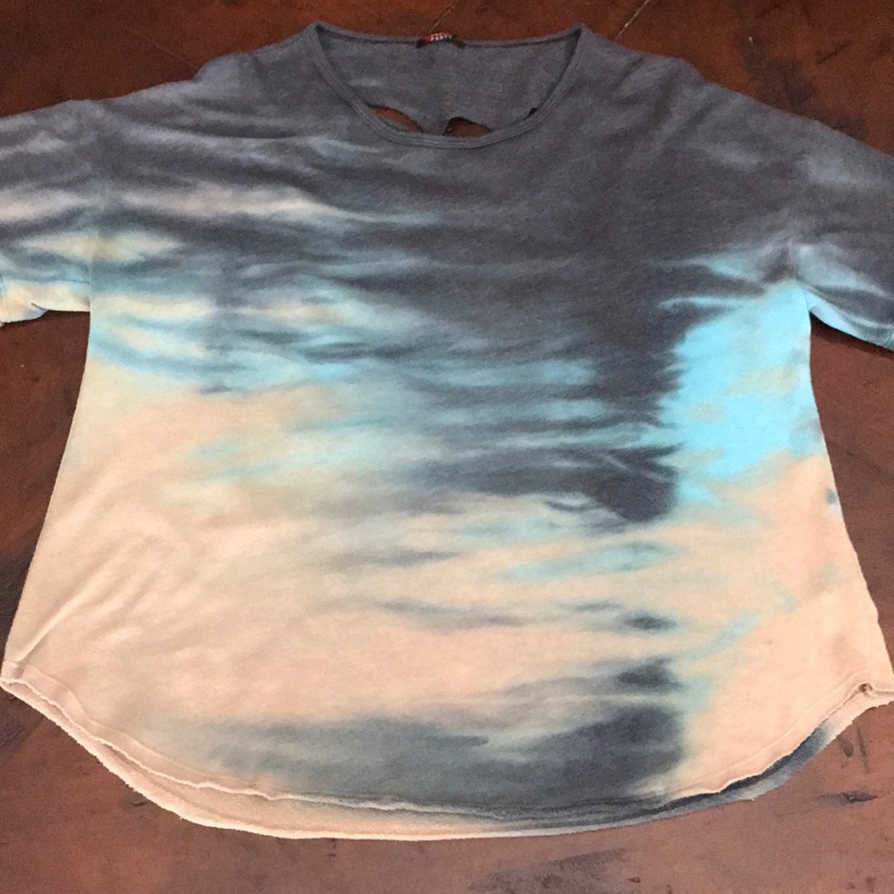 Hard Tail over sized  tie dye short sleeved top 🌸